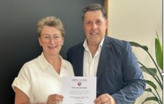 Ausschnitt - Bestellung Eheschließungsstandesbeamtin Bgm. Heidi Hitzenberger 22.06.2026